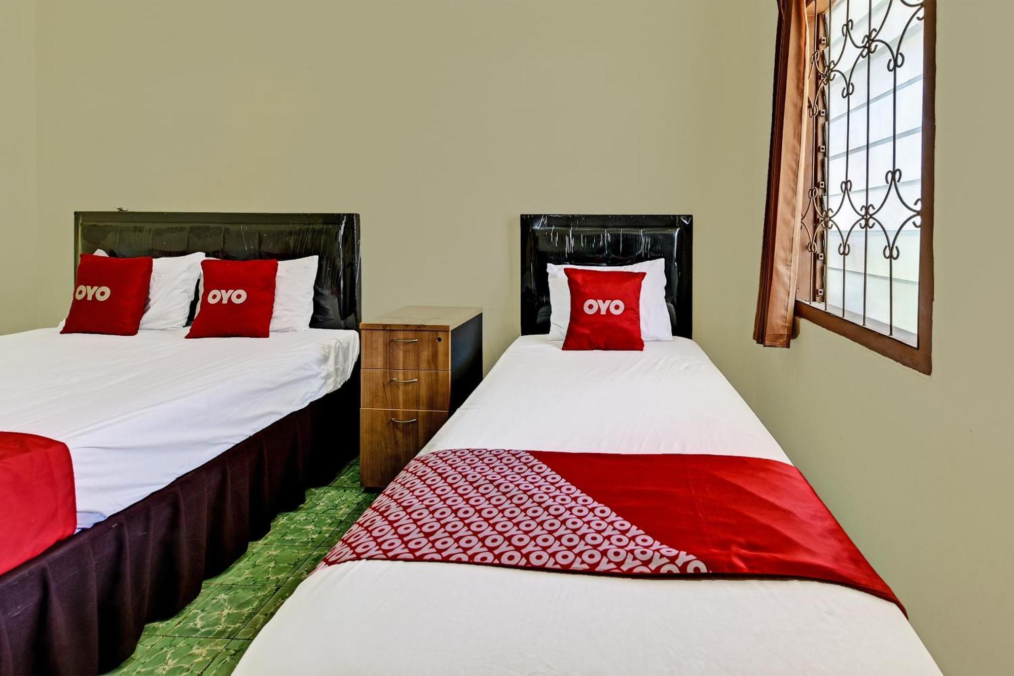 Oyo 90443 Hotel New Kartika In Cilopadang Bagian luar foto