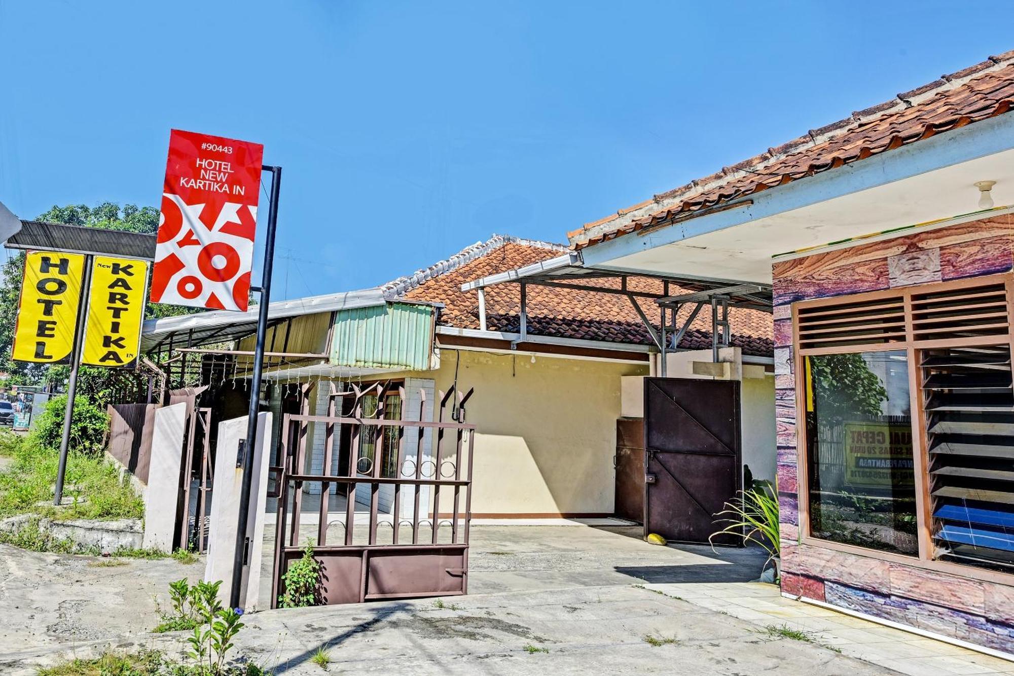 Oyo 90443 Hotel New Kartika In Cilopadang Bagian luar foto